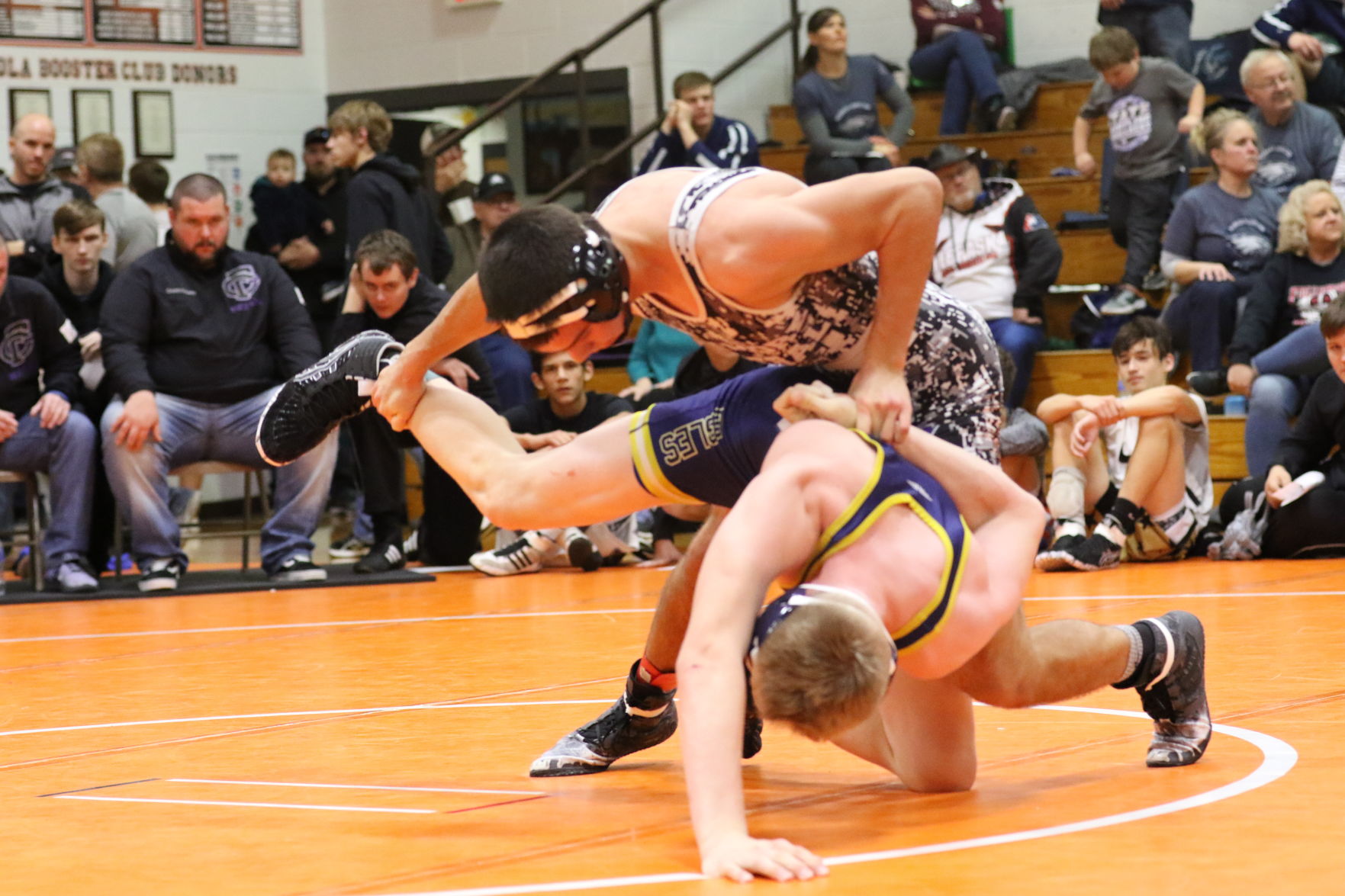 Cross County:Osceola wrestling Invite 36.JPG